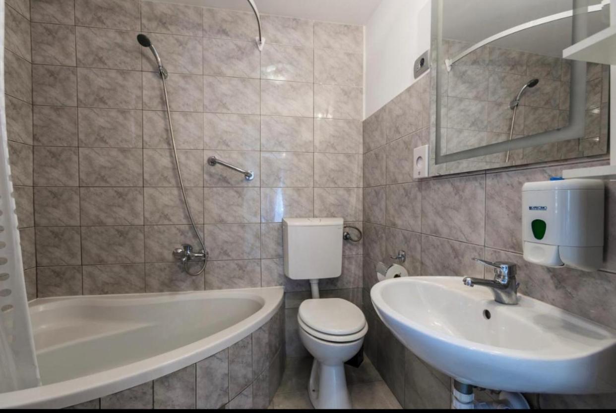 Apartment Cvita สปลิท ภายนอก รูปภาพ